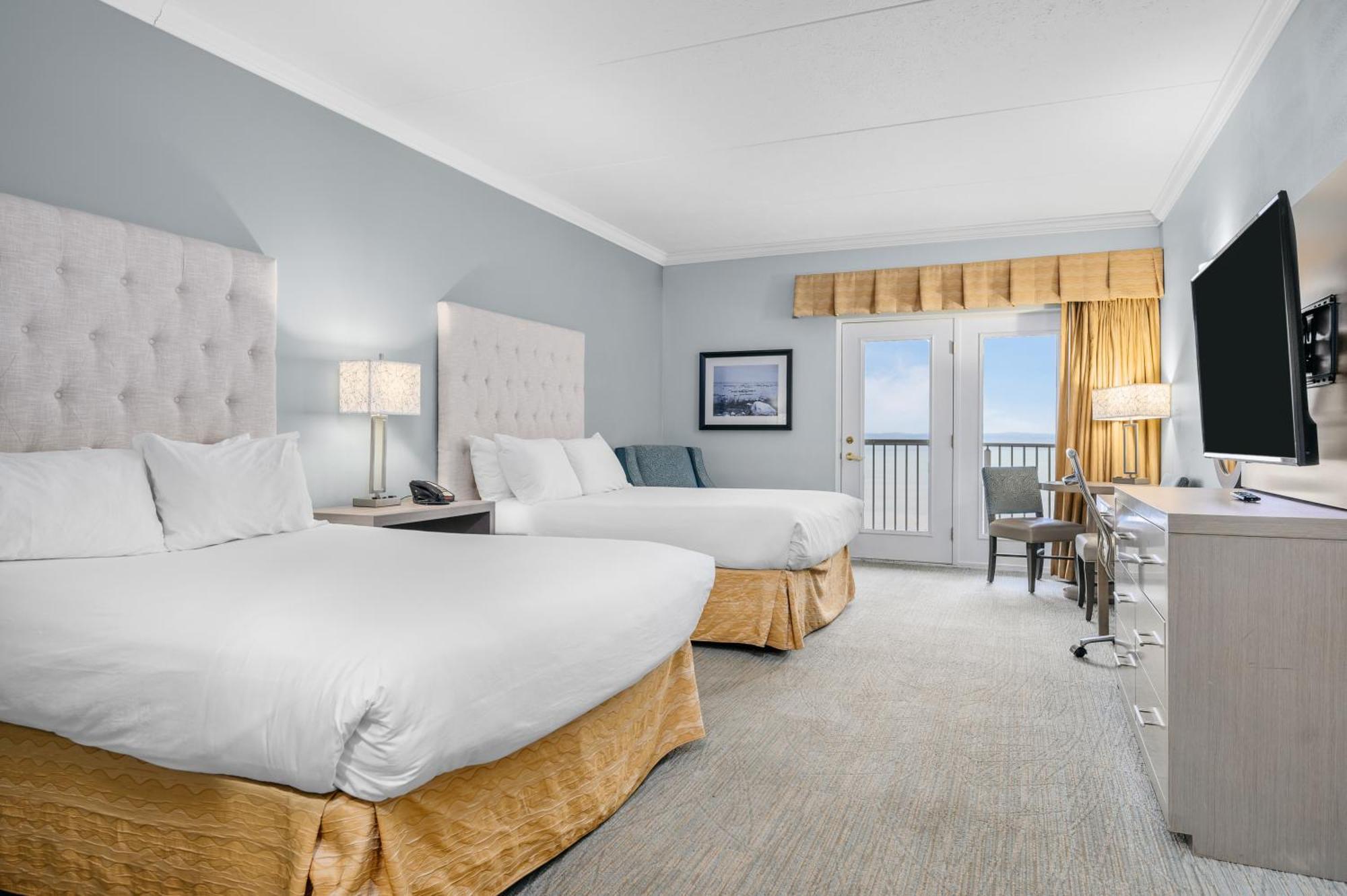 טראוורס סיטי Cherry Tree Inn & Suites מראה חיצוני תמונה