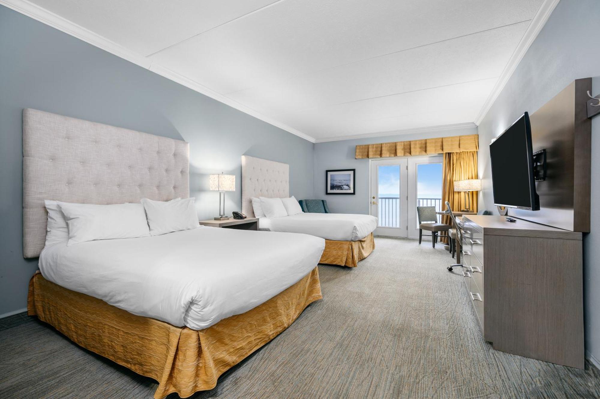 טראוורס סיטי Cherry Tree Inn & Suites מראה חיצוני תמונה
